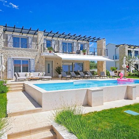 Villa Flamingo Kaštelir エクステリア 写真
