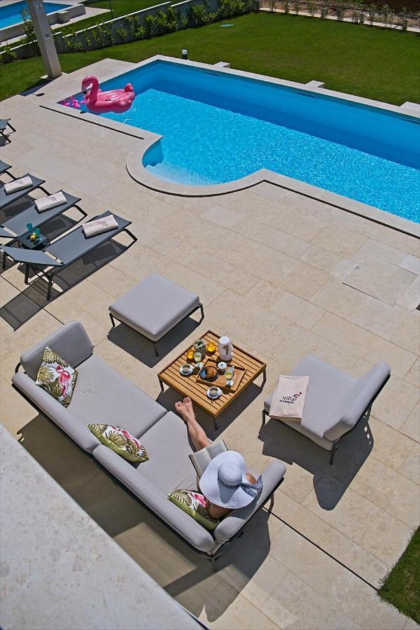 Villa Flamingo Kaštelir エクステリア 写真
